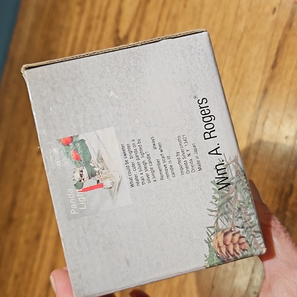 Vintage Silver Plate Christmas Panda Candle Holder - Picture 6 of 13